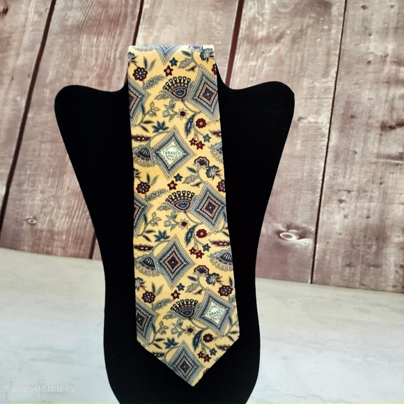 Tabasco Silk Jacquard Geometric Floral Necktie Padded Lined Yellow Whimsical - Picture 1 of 9